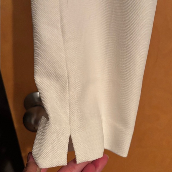 White House Black Market Ivory Trousers - Picture 2 of 4